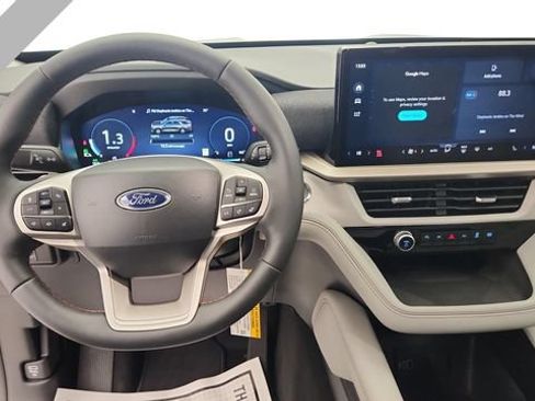 New 2026 Ford Explorer Active w/ Active Comfort Package AWD/4WD image 14