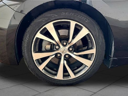 Used 2016 Nissan Maxima Platinum FWD image 8