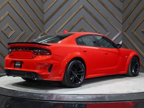 Used 2023 Dodge Charger Scat Pack image 4