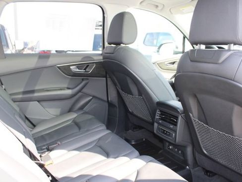 Used 2022 Audi Q7 2.0T Premium image 7