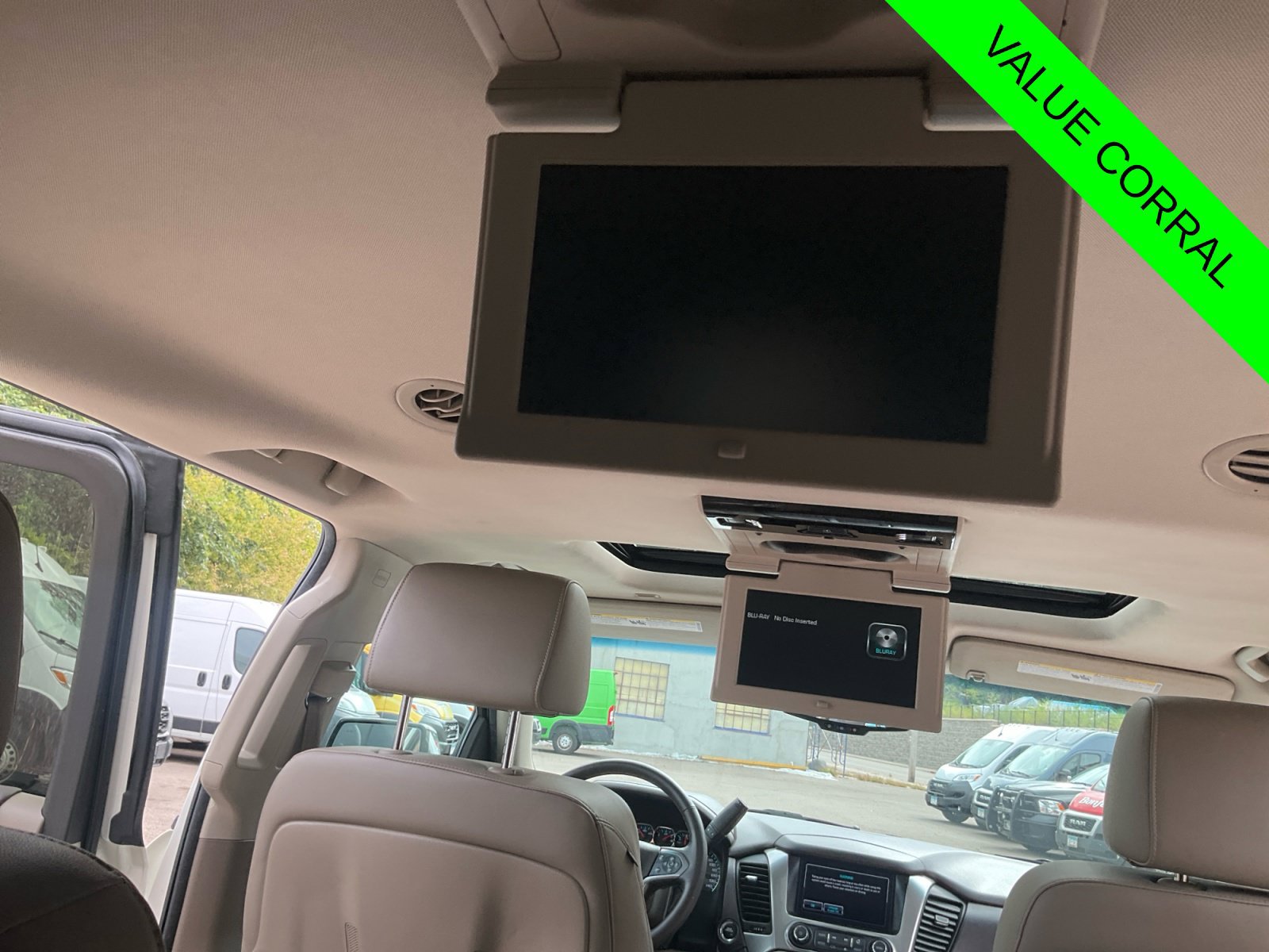 Used 2015 Chevrolet Suburban LTZ AWD/4WD image 21