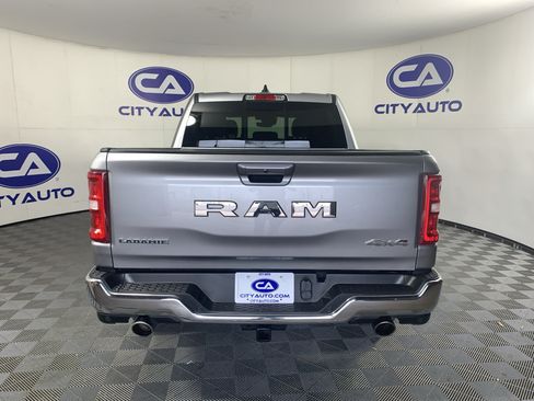 Used 2025 RAM 1500 Laramie AWD/4WD image 4