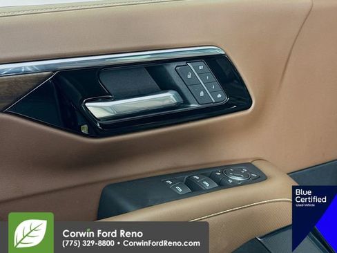 Used 2025 Chevrolet Tahoe High Country w/ LPO, Illumination Package AWD/4WD image 21