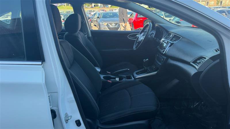 Used 2017 Nissan Sentra SV FWD image 6