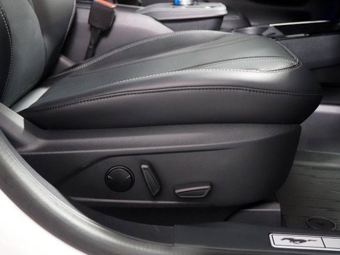 Used 2022 Ford Mustang Mach-E Premium image 62