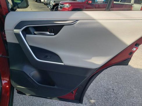 Used 2019 Toyota RAV4 Adventure image 15