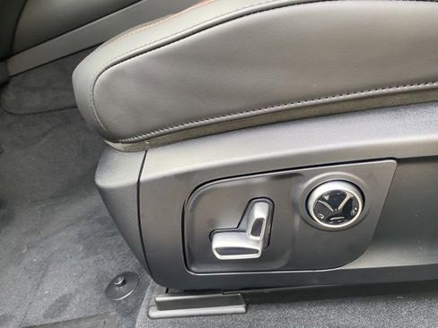 New 2024 Maserati Levante GT Ultima image 20