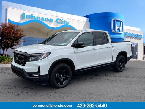 Certified 2025 Honda Ridgeline Black Edition image 1