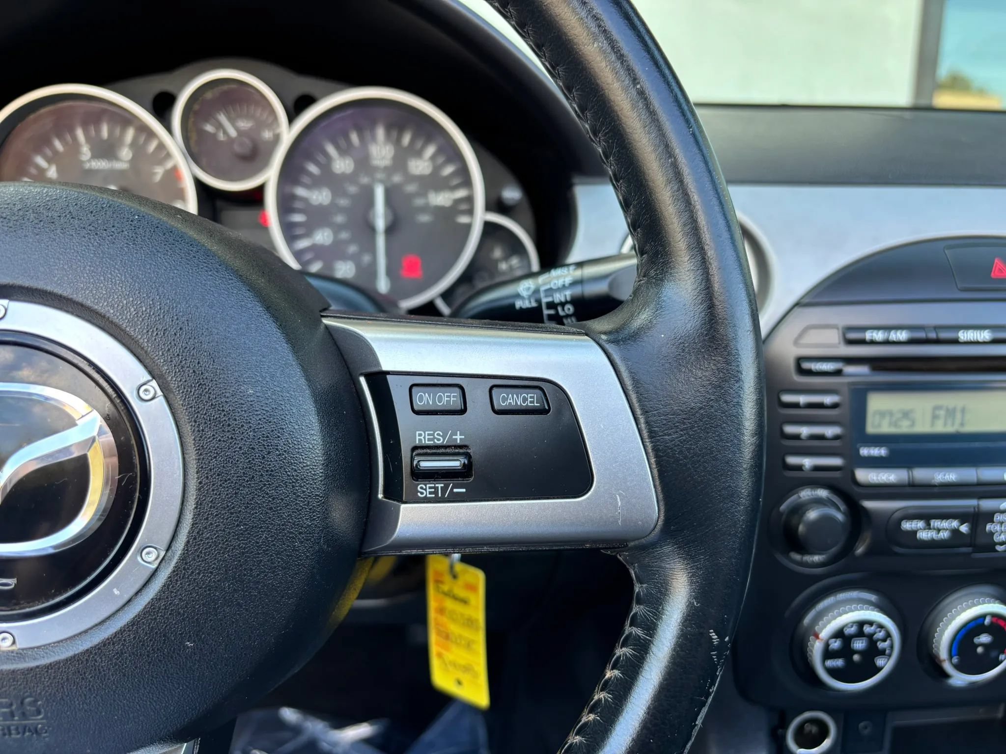Used 2012 MAZDA MX-5 Miata Sport RWD image 20