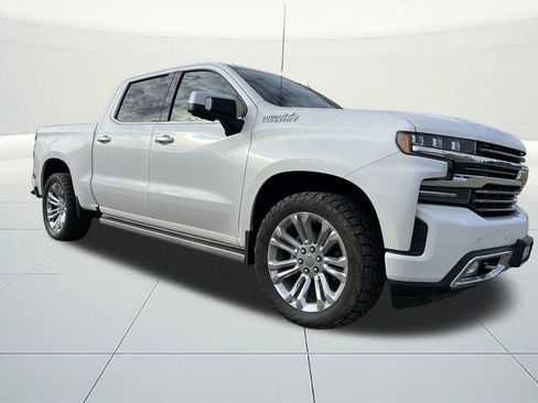 Used 2019 Chevrolet Silverado 1500 High Country w/ Technology Package image 7