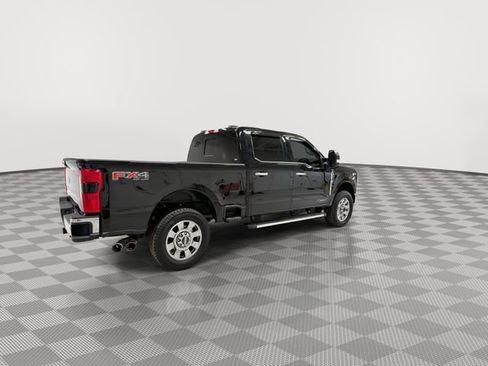 Used 2024 Ford F250 Lariat w/ Chrome Package image 11
