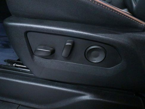 Used 2023 GMC Yukon XL AT4 w/ AT4 Premium Plus Package image 12