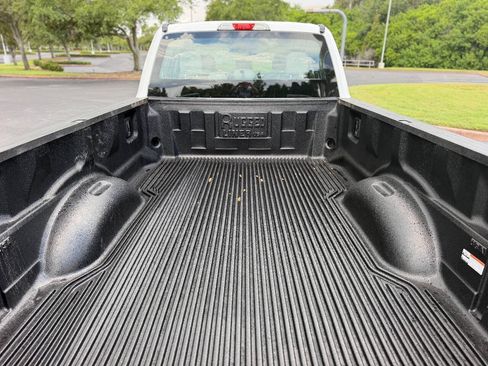Used 2017 Ford F250 XL w/ Power Equipment Group RWD image 17