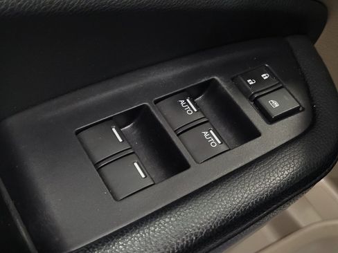 Used 2018 Honda Pilot EX-L image 27