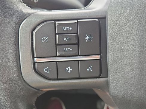 Used 2022 Ford F150 Lariat w/ Trailer Tow Package image 21