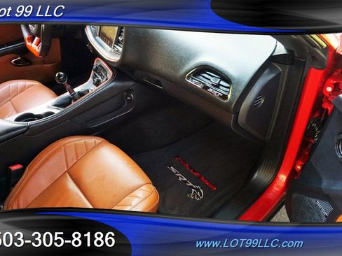 Used 2015 Dodge Challenger SRT Hellcat image 31