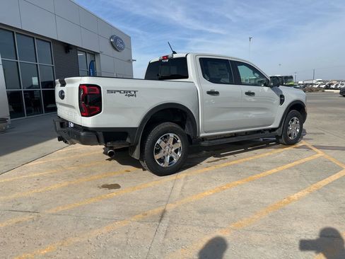 New 2026 Ford Ranger XLT w/ Equipment Group 301A High image 8