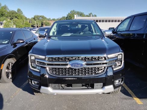 Used 2024 Ford Ranger Lariat w/ FX4 Off-Road Package AWD/4WD image 11