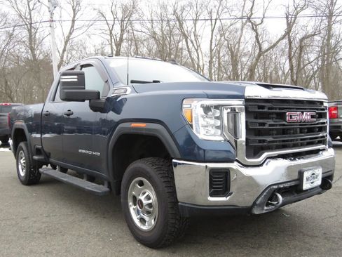 Used 2021 GMC Sierra 2500 4x4 Double Cab w/ Convenience Package image 3