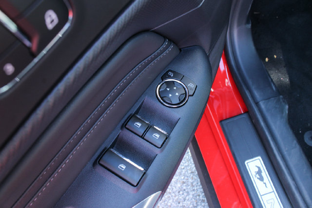 Used 2025 Ford Mustang GT Premium RWD image 9