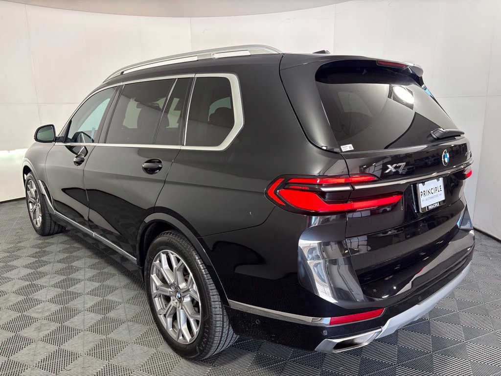 Certified 2023 BMW X7 xDrive40i w/ Premium Package AWD/4WD image 7