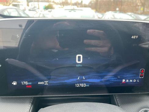 Used 2025 Chevrolet Equinox LT image 34