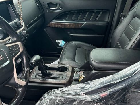 Used 2021 GMC Canyon Denali AWD/4WD image 5