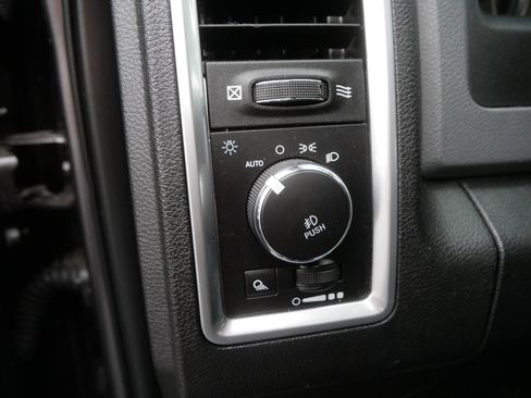 Certified 2018 RAM 1500 Big Horn AWD/4WD image 24