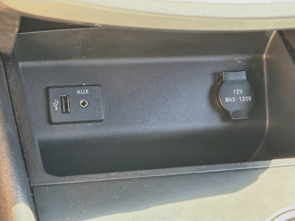 Used 2016 Nissan Altima 2.5 SR FWD image 11