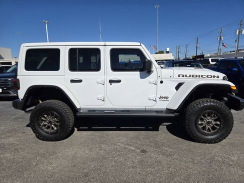 Used 2021 Jeep Wrangler Unlimited Rubicon w/ Trailer Tow Package image 4