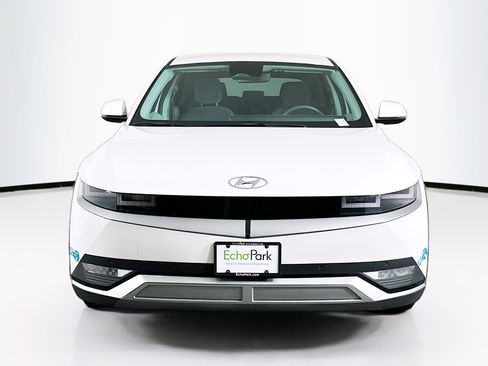 Used 2024 Hyundai Ioniq 5 SEL RWD image 2
