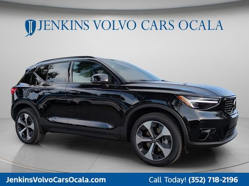New 2025 Volvo XC40 B5 Plus w/ Protection Package Premier image 1