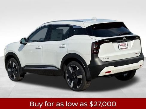 New 2025 Nissan Kicks SR image 3