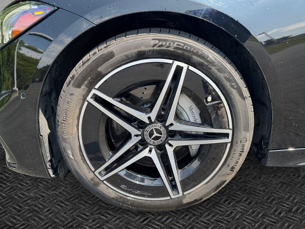 Used 2024 Mercedes-Benz C 300 4MATIC Sedan image 11