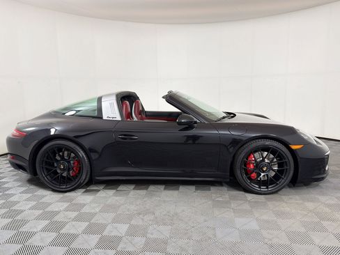 Certified 2019 Porsche 911 Targa 4 GTS AWD/4WD image 9