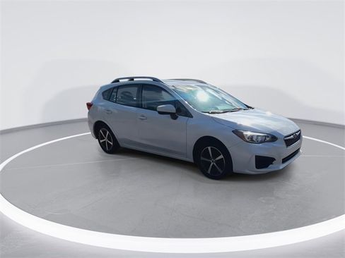Used 2019 Subaru Impreza 2.0i Premium image 13