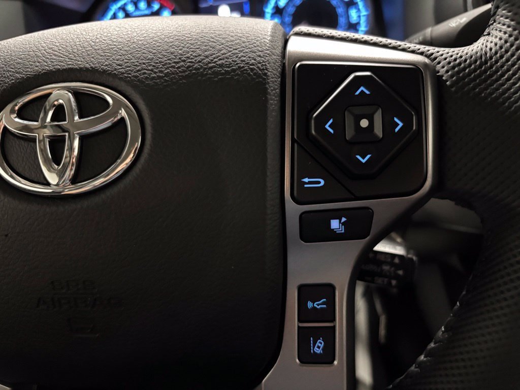 Used 2022 Toyota Tacoma SR5 AWD/4WD image 20
