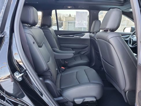 Certified 2024 Cadillac XT6 Premium Luxury w/ Technology Package image 45