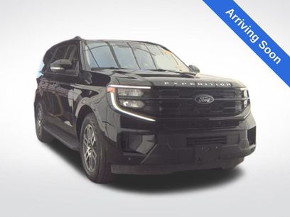 Used 2025 Ford Expedition Active