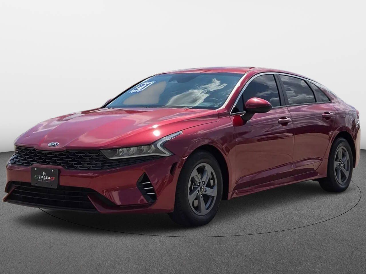 Used 2021 Kia K5 LX FWD image 1