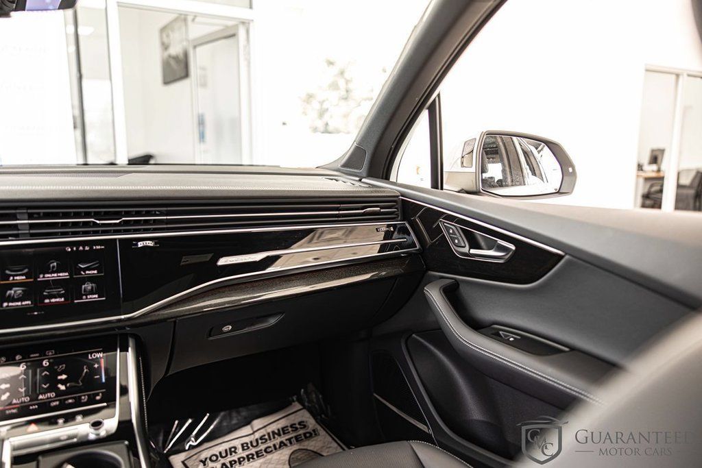 Used 2025 Audi Q7 3.0T Premium Plus w/ Premium Plus Package AWD/4WD image 42