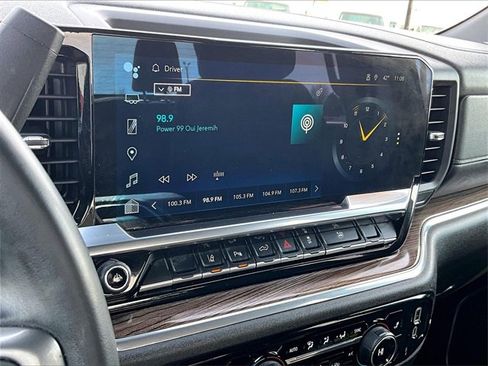 Used 2024 Chevrolet Silverado 2500 LT w/ Safety Package image 18