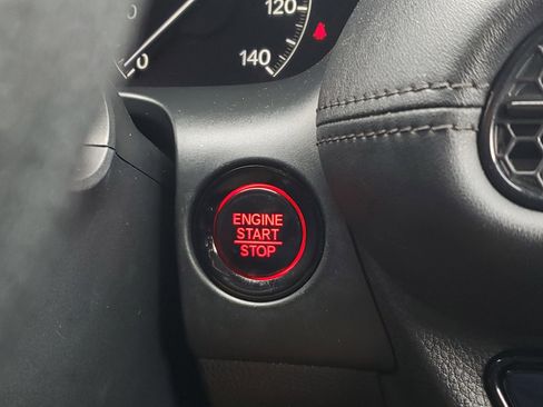Used 2023 Honda HR-V LX image 28