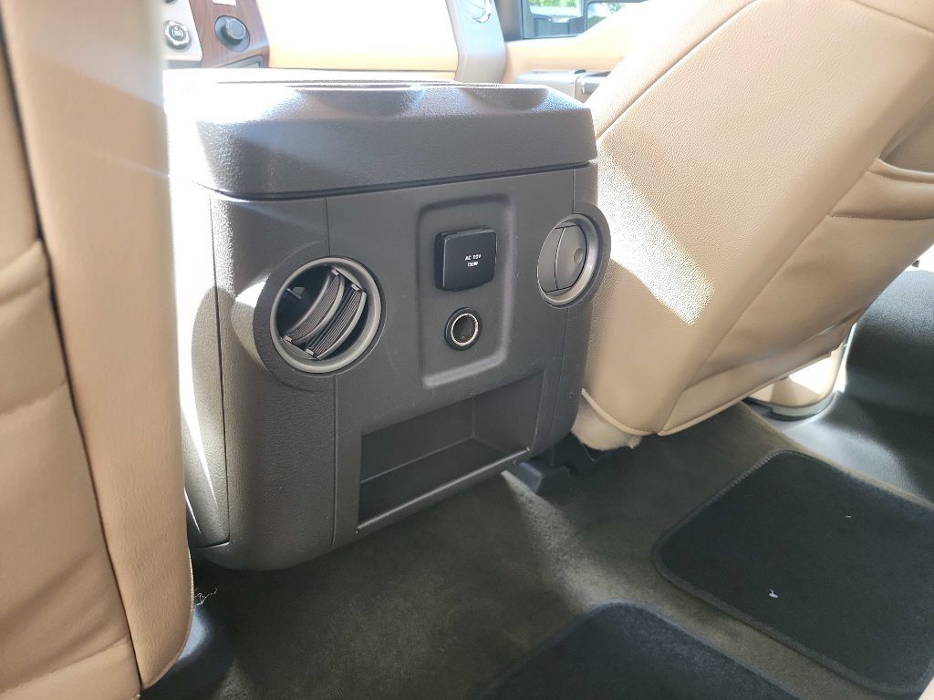 Used 2016 Ford F350 Lariat w/ Lariat Ultimate Package AWD/4WD image 35
