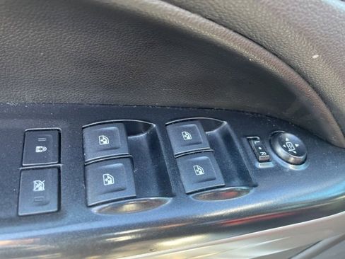 Used 2021 Chevrolet Colorado LT w/ Redline Special Edition image 10