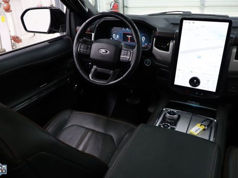 Used 2022 Ford Expedition Timberline image 28
