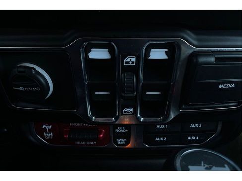 Used 2021 Jeep Wrangler Unlimited Rubicon image 25