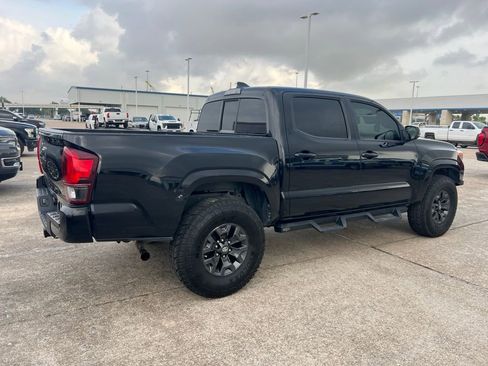 Used 2022 Toyota Tacoma SR w/ SR Convenience Package RWD image 5