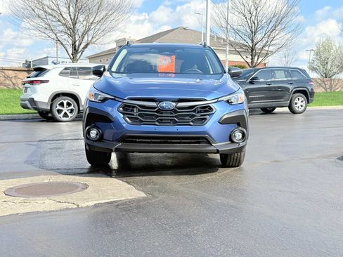 Used 2025 Subaru Crosstrek 2.0i Premium image 2