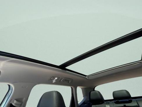 New 2026 Volkswagen Taos SE AWD/4WD image 18